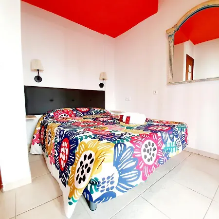 אכסניה Arc House Ribera Only Adults קורדובה