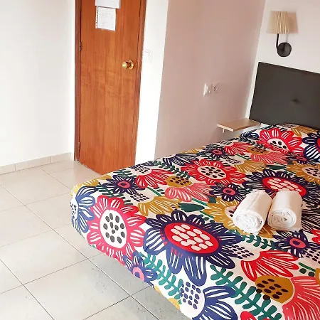 Arc House Ribera Only Adults Hostel